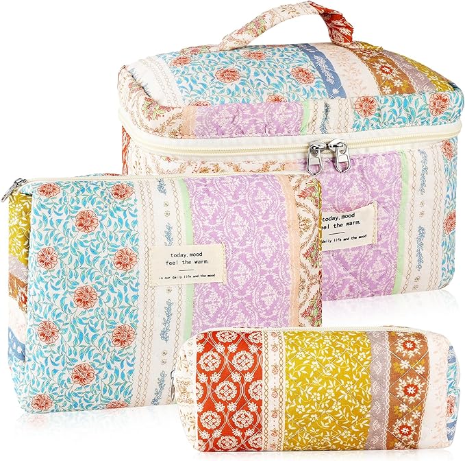 3Pc Cotton Quilted Makeup Bags for Women Large Small Coquette Floral Travel Cosmetic Bag Set Aesthetic Cute Flower Makeup Pouch Portable Toiletry Bag Puffy Essential Storage Organizer Bag