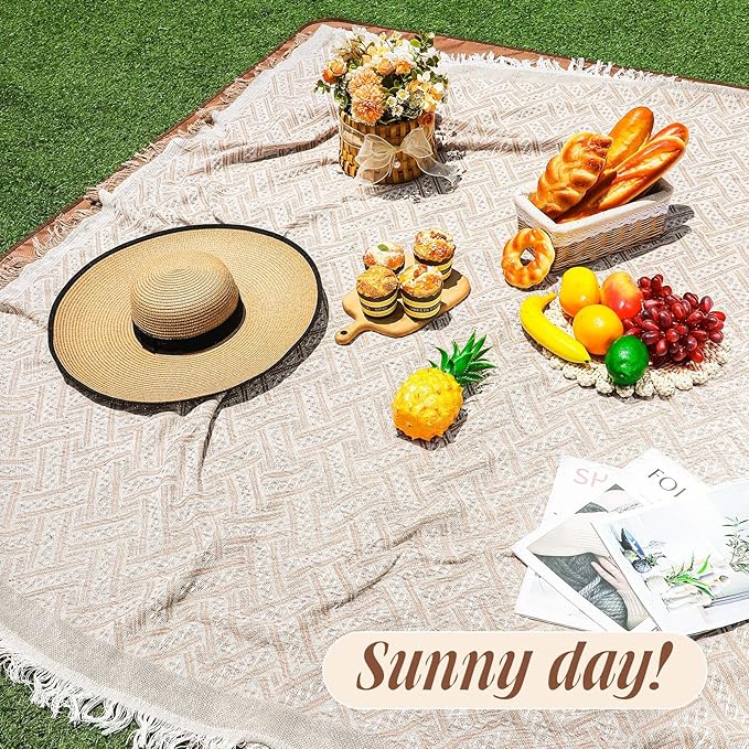 VitalCozy Waterproof Picnic Blankets Outdoor Blanket Foldable 2 in 1 Double Layer Sandproof Beach Mat with Carry Strap for Camping Lawn Park Beach Grass(Khaki)