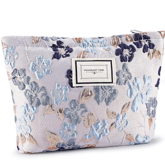 ZLFSRQ Flower Makeup Bag Travel Cute Floral Cosmetic Bags for Women Large Toiletry Pouch Zipper Cosmetic Pouch for Purse Aesthetic Gray Blue Embossed Makeup Organizer Bag Portable Toiletry Bags